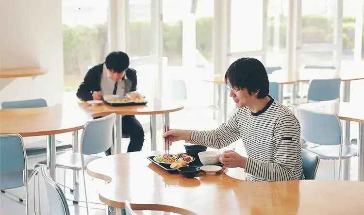 お食事をとる喜びを感じていたでけるよう献立を工夫しております。 - お食事やカフェ - 海の病棟 | 福岡県大牟田市 不知火病院(うつ病の治療･入院･カウンセリング)