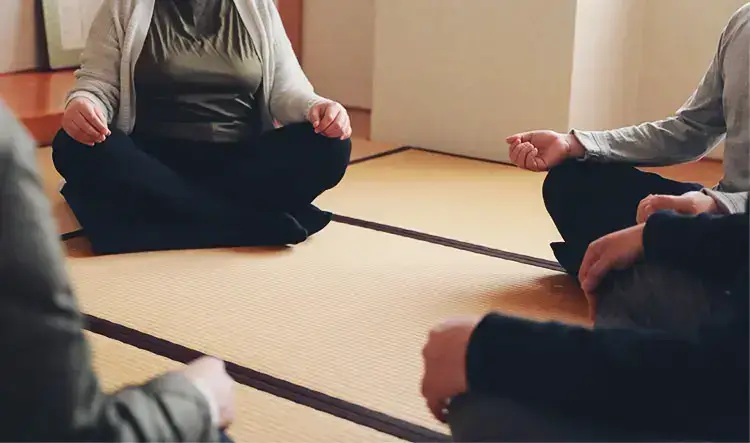 薬だけに頼らないうつ病治療の一環として､マインドフルネスを - マインドフルネス - 海の病棟 | 福岡県大牟田市 不知火病院(うつ病の治療･入院･カウンセリング)