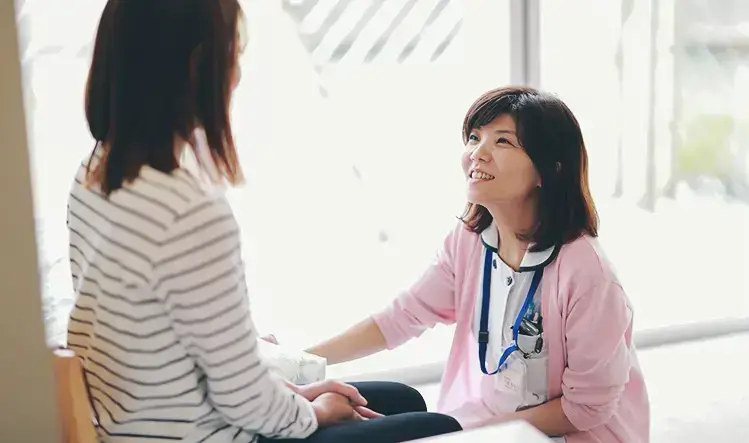 看護師は患者さんとの関わりの中で自分自身の存在の意味を感じ取ることができるのです。 - 看護部のご紹介 | 福岡県大牟田市 不知火病院(うつ病の治療･入院･カウンセリング)